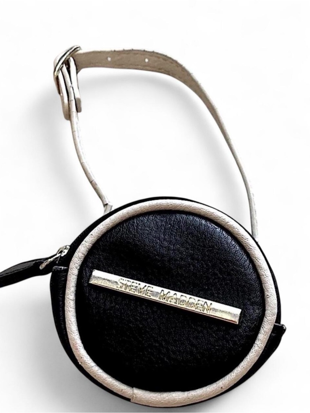 Steve-madden Circular Wristlet Bag